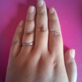 【canal4℃(カナルヨンドシー)の口コミ】 普段から常に着けるつもりで探していましたので石が表に無くシンプルなも…