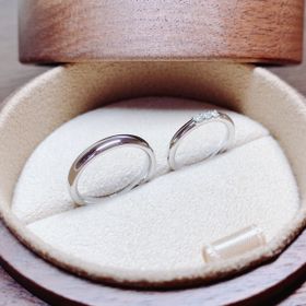 【COLANY(コラニー)の口コミ】 指輪選びに見学に行った際、店長さんから指輪ブランドの魅力について、と…