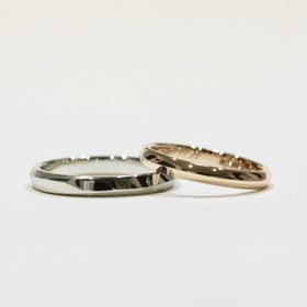 【ith(イズ)の口コミ】 指輪裏に入れる刻印について、2人の指輪を重ねて文字になるような刻印にし…