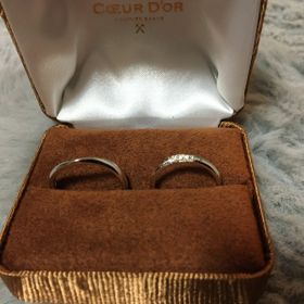 【COEUR D'OR(クゥドール)の口コミ】 指輪のリングが細くて良かったのと、まっすぐよりはカーブのかかった形が…
