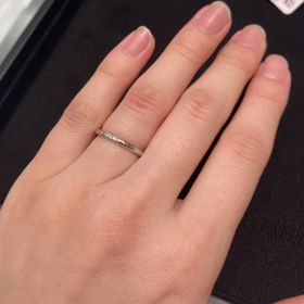 【ティファニー(Tiffany & Co.)の口コミ】 シンプルなデザインから凝ったデザインまで幅広くありました。
値段は国内…