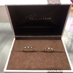 【【閉業】Marie et Marie(マリ・エ・マリ)】の口コミ もともとブランドにはこだわりはなく、シンプルで細身で、石は入っているけ...
