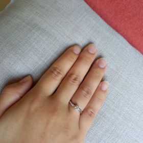 【ラザール ダイヤモンド(LAZARE DIAMOND)の口コミ】 サプライズでいただいたので、自分が決めたわけではありませんが、とても…