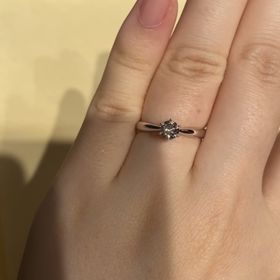 【TASAKI(タサキ)の口コミ】 シンプルなプラチナとダイヤの指輪でした。
タサキはダイヤモンドにも力を…