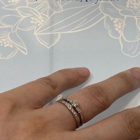 【ヴァンドーム青山(VENDOME AOYAMA)の口コミ】 重ね付けのできるデザインがいいなと思い、店員さんのおススメのものの中…