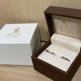 【BAUM(バーム)の口コミ】 シンプルで目立ちすぎず邪魔にならないデザインに惚れました
色黒のためゴ…