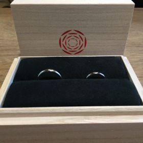 【出雲結(いずもゆい)の口コミ】 デザインがすごく気に入りました。ぱっと見シンプルなデザインに見えます…