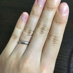 【ティファニー(Tiffany & Co.)の口コミ】 ティファニーの結婚指輪に憧れておりました。ひと目で「ティファニー」と…