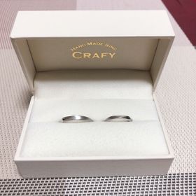 【CRAFY(クラフィ)の口コミ】 結婚指輪は2人で作ろうと決めていましたが、どういうデザインにするかは好…