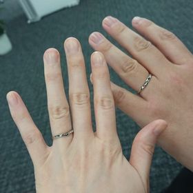 【俄(にわか)の口コミ】 普段アクセサリーをつける習慣がないため、指輪をはめたままでも邪魔にな…