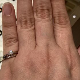 【俄(にわか)】の口コミ シンプルな指輪が好みだと伝えると、ハナユキをお勧めされました。
大粒な...