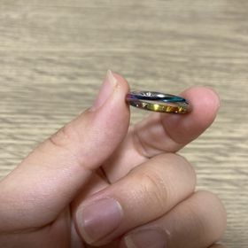 【SORA(ソラ)の口コミ】 シルバーやゴールドではなく、色のある指輪が欲しいなと思っていた所、SOR…