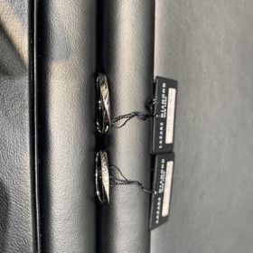 【ラザール ダイヤモンド(LAZARE DIAMOND)の口コミ】 つけた時にキラキラする！ショーケースから見るよりつけてみたほうが綺麗…