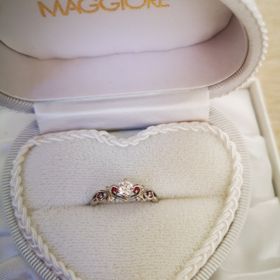 【マジョーレ】の口コミ 1.変わったデザインがよかったので、好みのデザインがあったこと。
2....