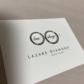 【ラザール ダイヤモンド(LAZARE DIAMOND)の口コミ】 なによりもデザインの豊富さです。さまざまなデザイン、リングの幅、ダイ…