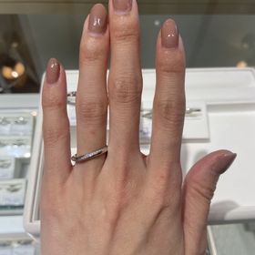 【festaria bijou SOPHIA(フェスタリア ビジュソフィア)の口コミ】 ダイヤモンドがたくさん散りばめられたゴージャスな雰囲気が好みで、どの…