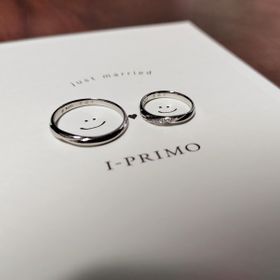 【アイプリモ(I-PRIMO)の口コミ】 指輪の形がとても気に入っており、真ん中にダイヤモンドが入っていたので…