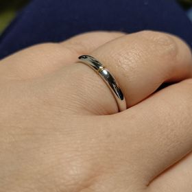 【ケイウノ ブライダル(K.UNO BRIDAL)の口コミ】 ゼクシィをみて、指輪のコンセプトに魅力を感じました。デザインもシンプ…
