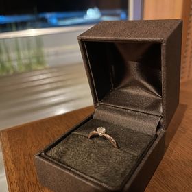 【CHER LUV(シェールラブ)の口コミ】 シンプルかつオシャレで大人っぽい！長く付けられるもの！で決めました。…