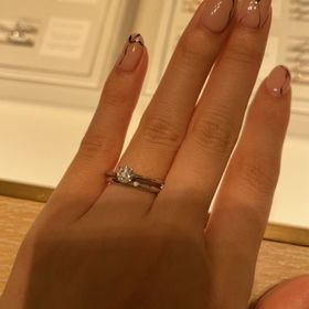 【ティファニー(Tiffany & Co.)の口コミ】 指が細いため、アームが細いリングを探していました。他ブランドと比較し…