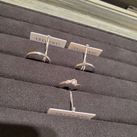 【TRECENTI(トレセンテ)の口コミ】 シンプルな物を探していたので大変良いデザインが多いと感じました。シン…