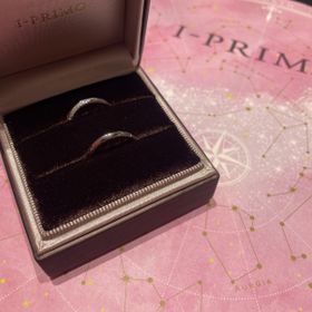【アイプリモ(I-PRIMO)の口コミ】 もらった婚約指輪に合うようなデザインで探していました。同じブランドで…