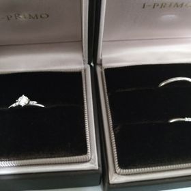 【アイプリモ(I-PRIMO)の口コミ】 彼女が気に入ってくれたからです。
指輪のリングのデザインとダイヤモンド…