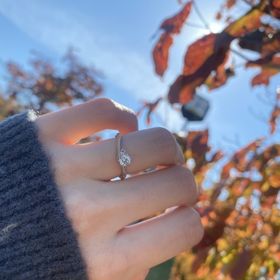 【ケイウノ ブライダル(K.UNO BRIDAL)の口コミ】 当初、違うデザインのリングをホームページで見てから
店舗に行ったのです…