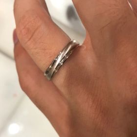 【MEISTER(マイスター)の口コミ】 シームレスな鍛造製法のリングでシンプルで格好いいです。日常的に使用す…