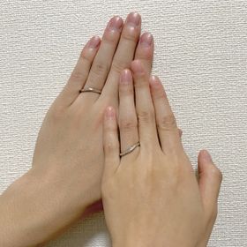 【ラザール ダイヤモンド(LAZARE DIAMOND)の口コミ】 婚約指輪にラザールダイヤモンド様のシンフォニーを頂いたので、結婚指輪…