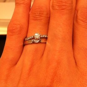 【LEHAIM(レハイム)の口コミ】 結婚指輪や結婚式にお金をかけたいと婚約指輪は比較的リーズナブルなもの…