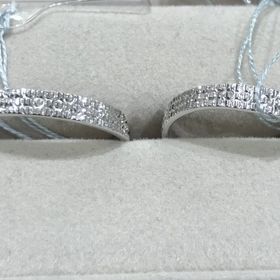 【輪-RIN-の口コミ】 細かいカットを施しているとのことで、非常にキラキラして目をひきました…