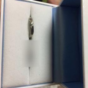 【GALA JEWELRY(ガラジュエリー)の口コミ】 シンプルで飽きのこないデザインを希望したところ、スタッフの方がオスス…