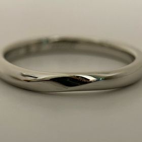 【銀座ダイヤモンドシライシの口コミ】 指輪の購入の決め手は、刻印の自由度の高さと（女性側は）ダイヤモンドの…