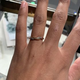 【CHARMY(チャーミー)の口コミ】 ブルーダイヤモンドの指輪。珍しく人と被ることがないと思います。わたし…