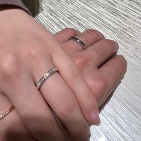 【TRECENTI(トレセンテ)の口コミ】 ダイヤモンドをふんだんに使ったエタニティリングのマリッジリングですが…