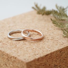 【THREE TREES(スリーツリーズ)の口コミ】 デザインや素材など自分たちで決めれて自分たちだけの結婚指輪を作れると…