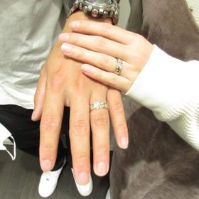 【輪-RIN-の口コミ】 自分が桜が好きでネットで検索していて
和風で自分好みの指輪があった為、…