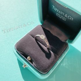 【ティファニー(Tiffany & Co.)の口コミ】 婚約指輪といえばティファニー！という憧れがあり、他のお店も見て回りま…