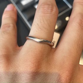 【エクセルコダイヤモンド(EXELCO DIAMOND)の口コミ】 指輪のデザインがとても豊富でした。男性はつや消し加工もできて、かっこ…