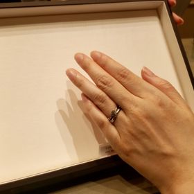 【アイプリモ(I-PRIMO)の口コミ】 理想的なデザインで着けてすぐに決めました。
もともとシンプルで華奢なデ…