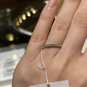 【アイプリモ(I-PRIMO)の口コミ】 0.27カラットものダイヤモンドがはいっており、とにかくキラッキラで優美…