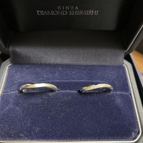 【銀座ダイヤモンドシライシの口コミ】 様々な指輪の種類がある中で、2人の意見が一致した指輪でした。指輪を調べ…