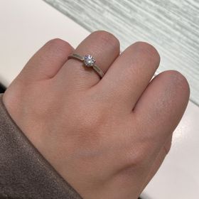 【TRECENTI(トレセンテ)の口コミ】 ・ミル打ちが綺麗
・内甲丸が非常に指にフィットして、付けやすかった
・…