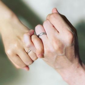 【ケイウノ ブライダル(K.UNO BRIDAL)の口コミ】 婚約指輪でもお世話になり、その時のスタッフの対応も非常に良かったので…