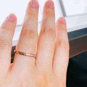 【俄(にわか)の口コミ】 せせらぎという名のとおり水が流れるようなデザインだと思いました。セッ…