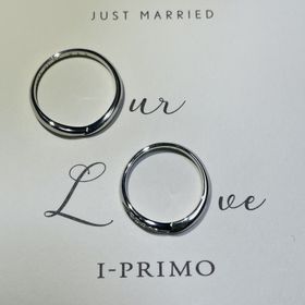 【アイプリモ(I-PRIMO)の口コミ】 指輪のデザインは初めはストレートにするかvラインにするか迷いましたが、…