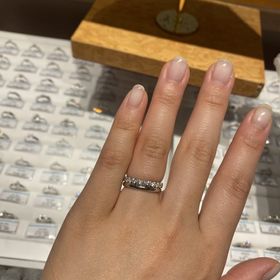 【銀座ダイヤモンドシライシの口コミ】 OR-6と比較させてもらいました！OR-6より太めで存在感バッチリでした！！…