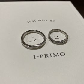 【アイプリモ(I-PRIMO)の口コミ】 いくつか試着をさせて頂きましたが、斜めに入っているダイヤの綺麗さにこ…