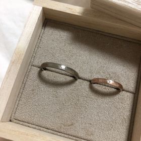 【YUKA HOJO(ユカホウジョウ)の口コミ】 つや消しの指輪が欲しくて探していた際に写真とコンセプトを見てあたたか…